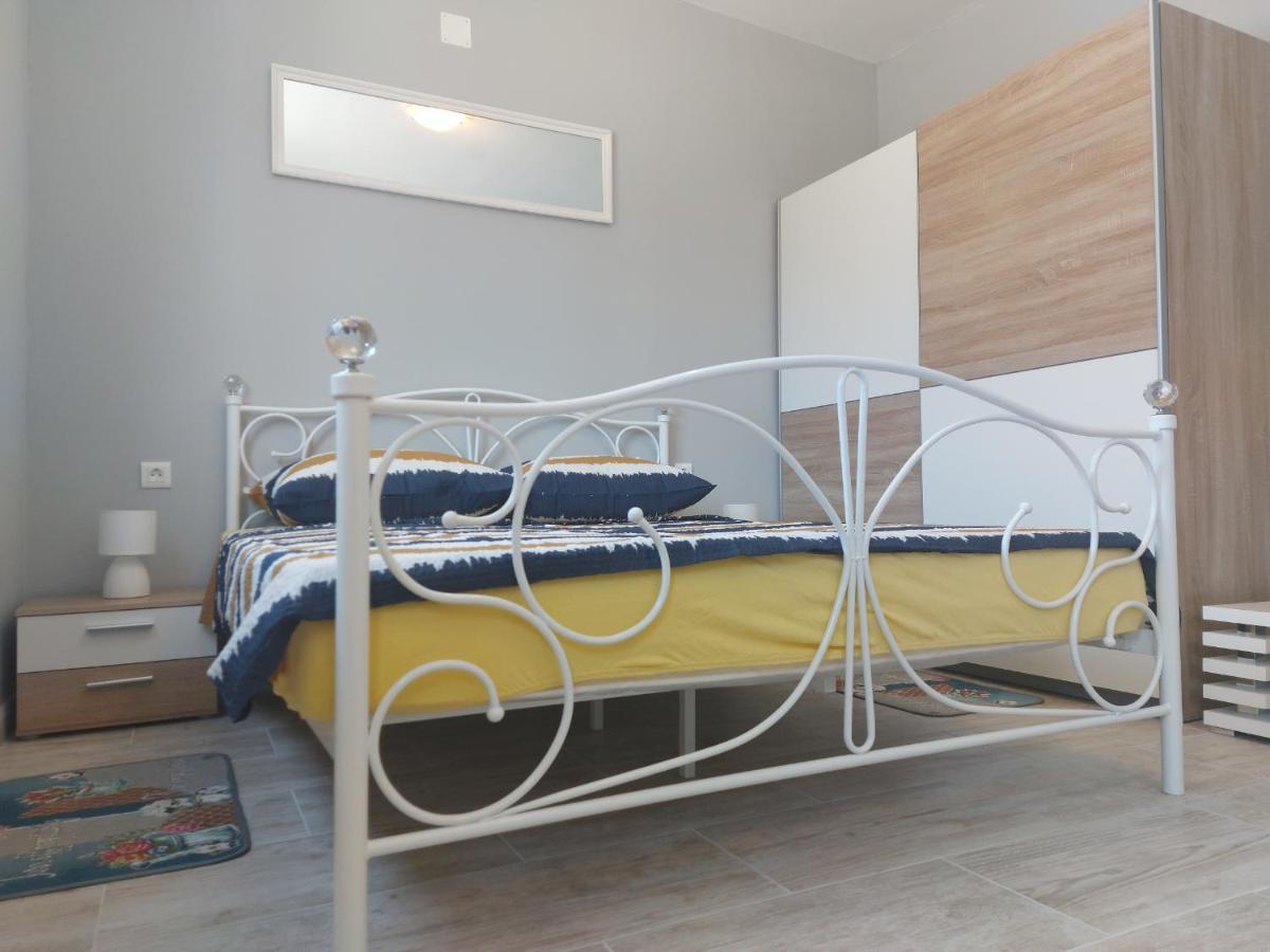 Studio Apartment Palmira Ližnjan Extérieur photo